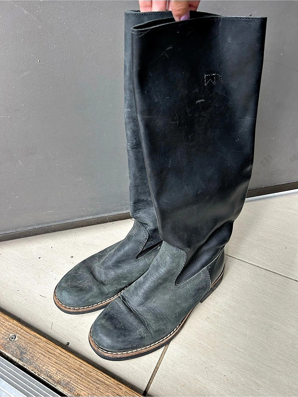 Roots Leather Boots